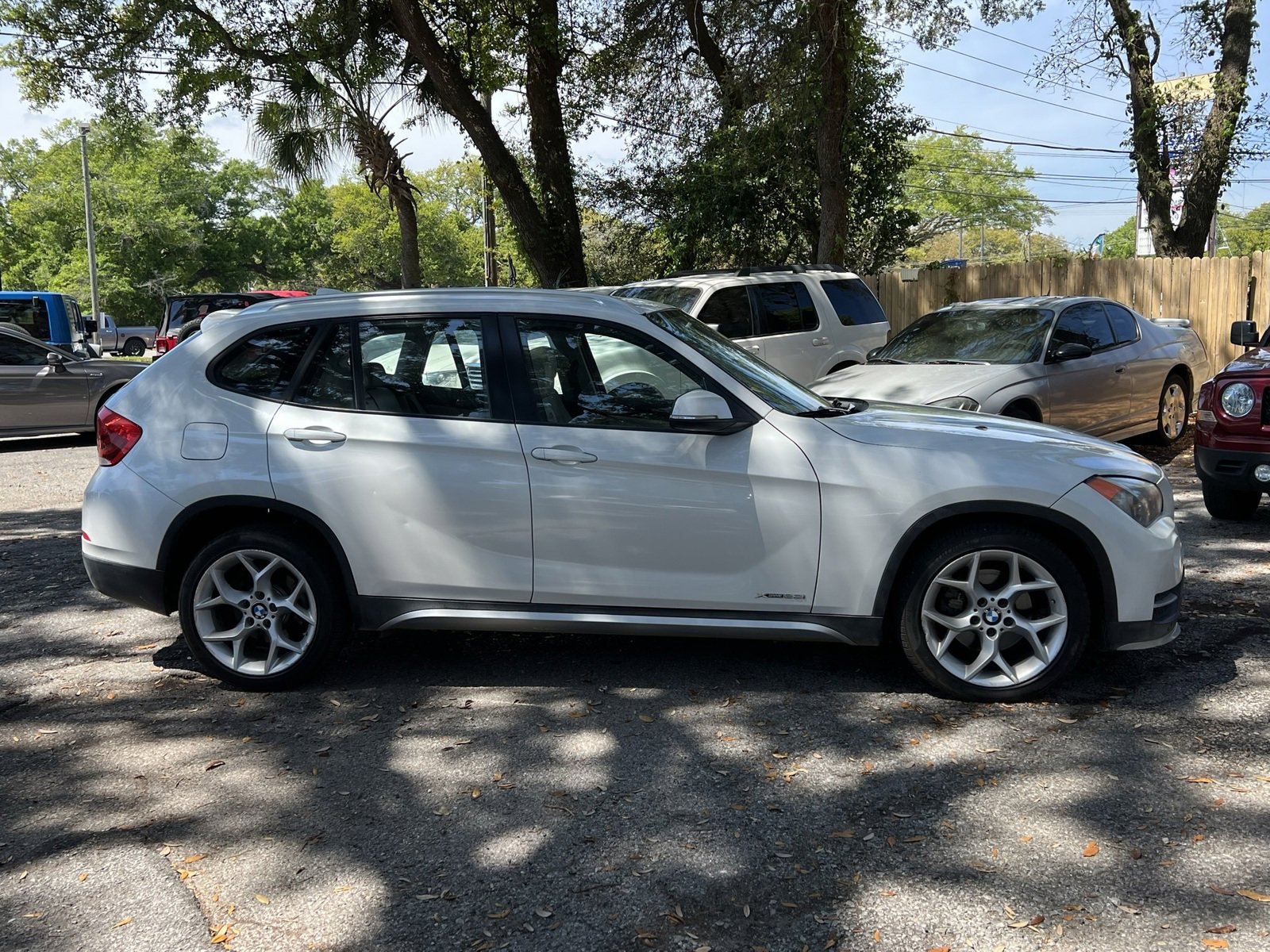 Used 2015 BMW X1 xDrive28i image 6