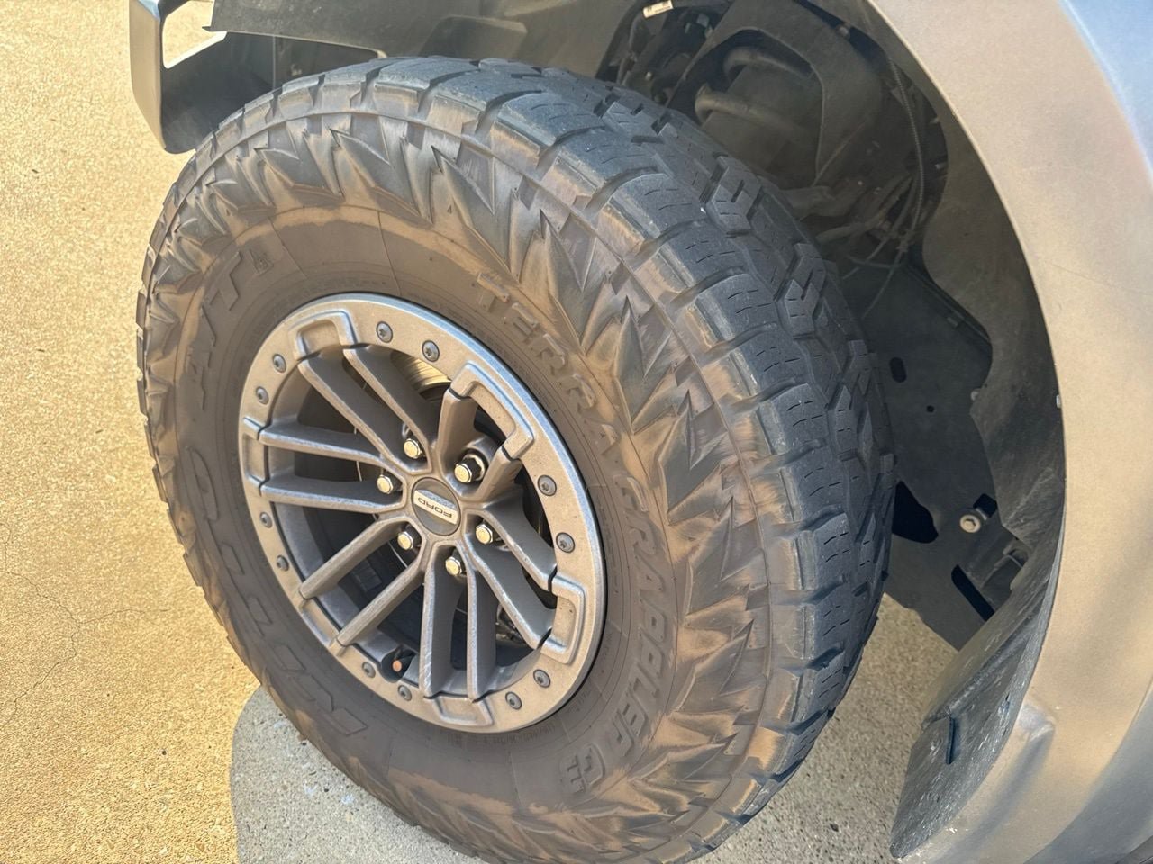 Used 2019 Ford F150 Raptor w/ Equipment Group 802A Luxury AWD/4WD image 8