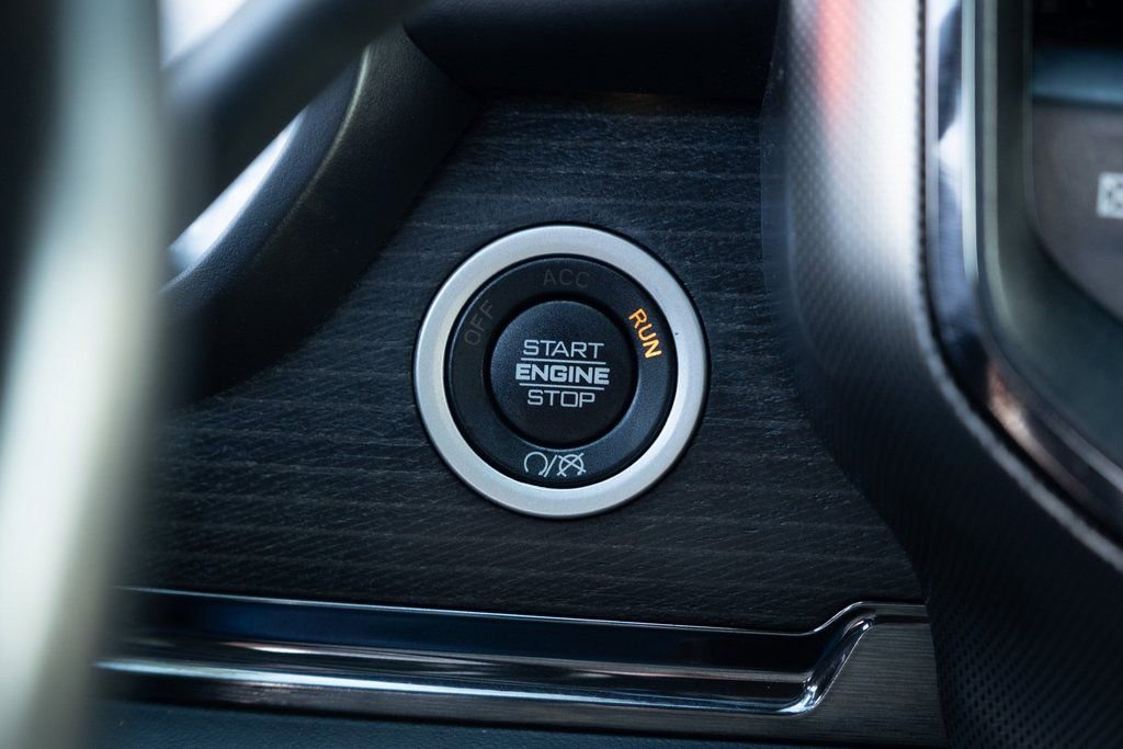 Used 2022 RAM 2500 Limited image 24