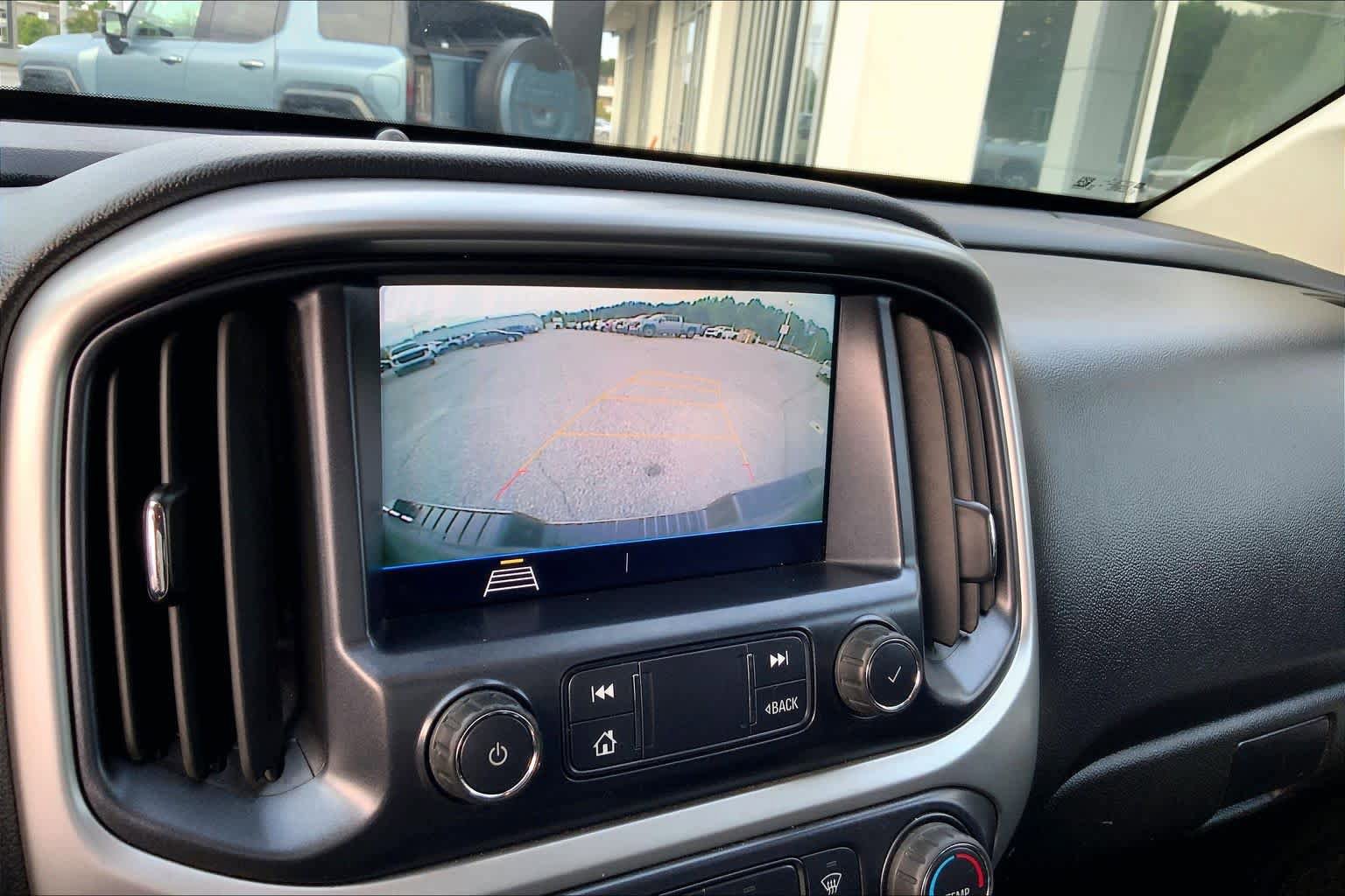 Used 2021 Chevrolet Colorado LT w/ Fleet Safety Package RWD image 29
