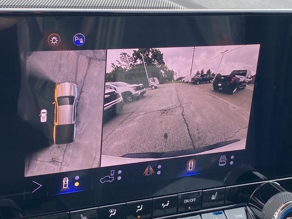 New 2025 Chevrolet Colorado Z71 w/ Technology Package image 19