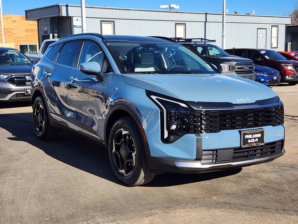 Certified 2026 Kia Sportage EX w/ EX Panoramic Sunroof Package image 3