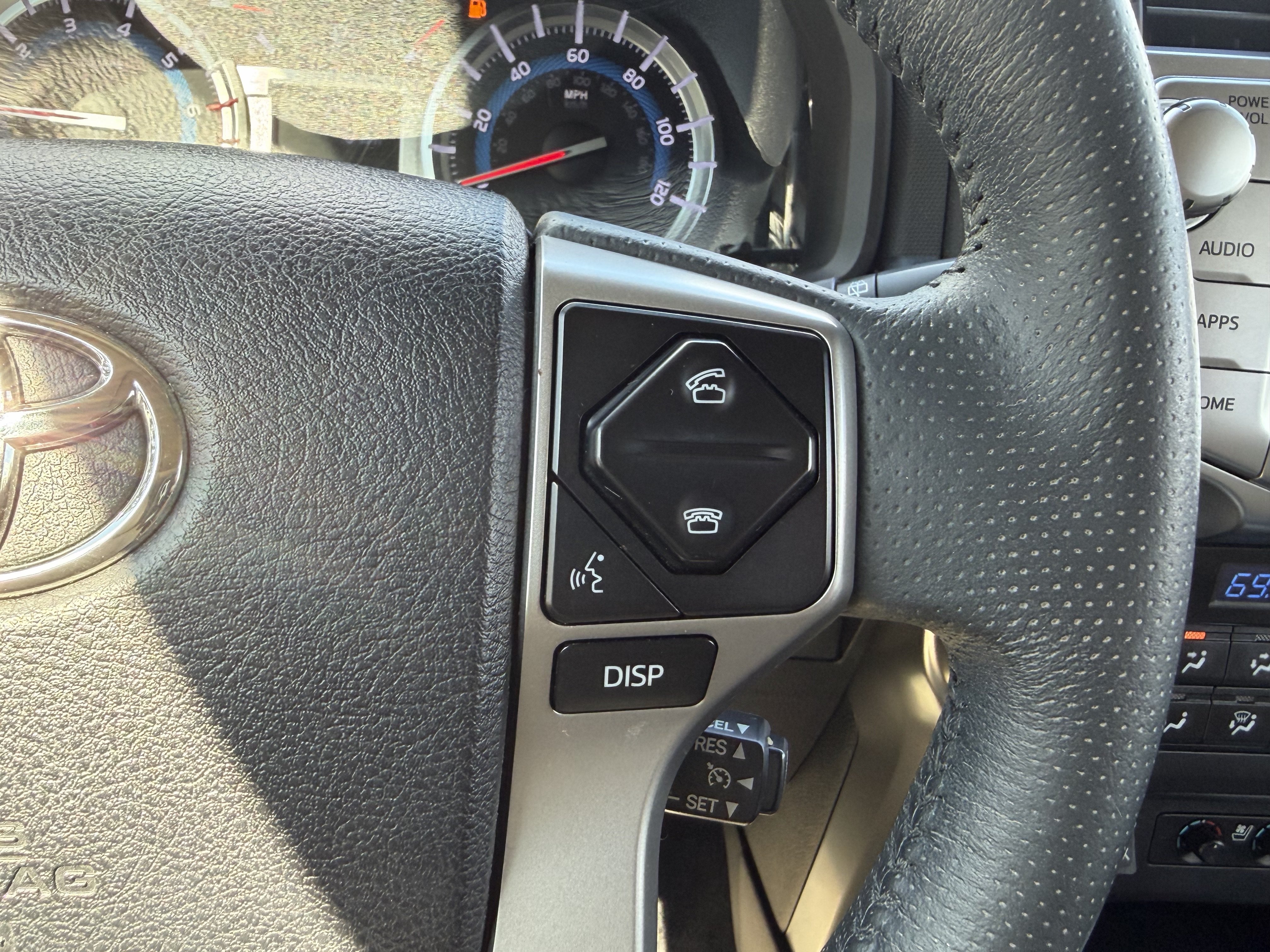 Used 2016 Toyota 4Runner Limited AWD/4WD image 20