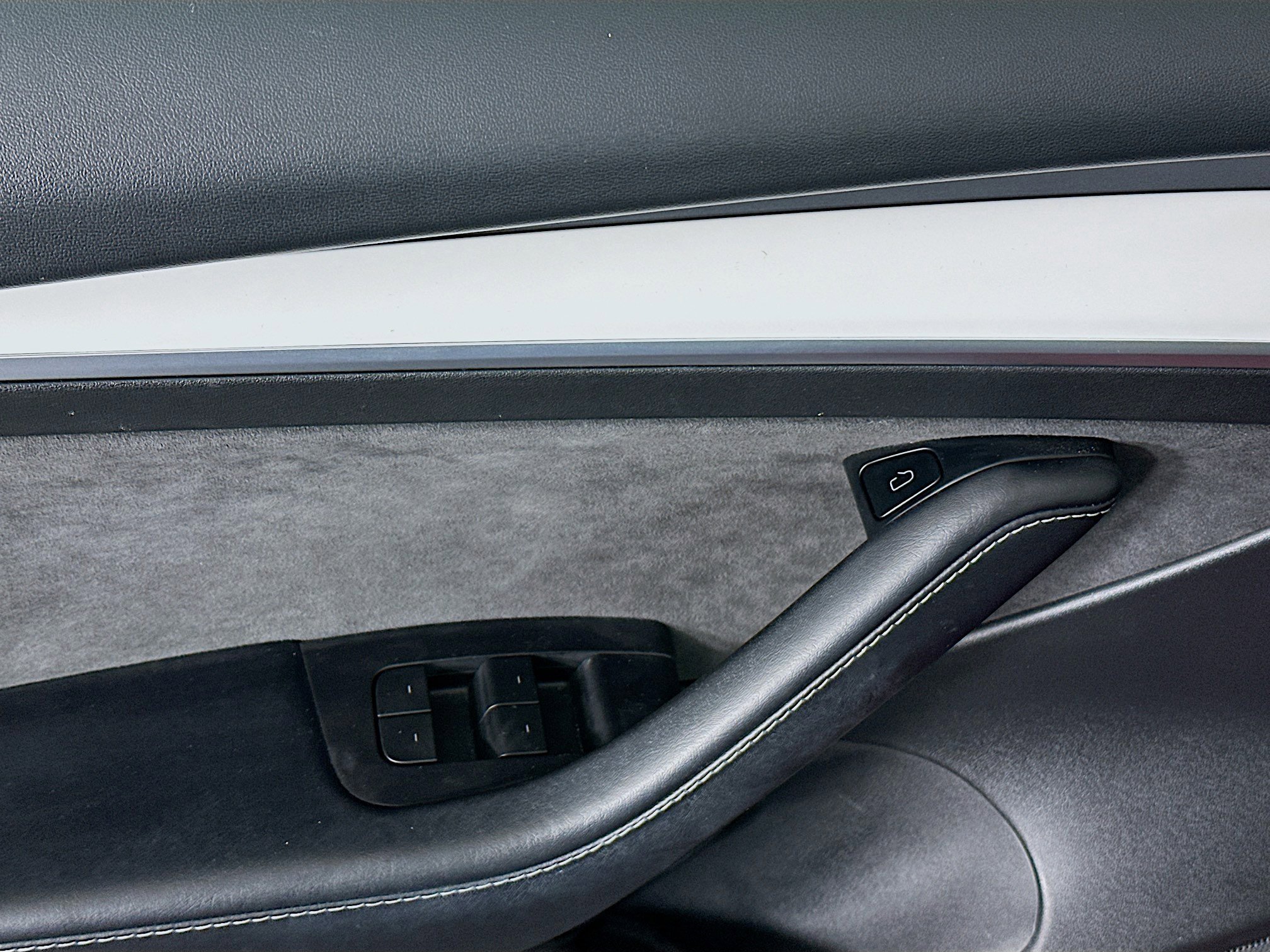 Used 2021 Tesla Model 3 Long Range image 15