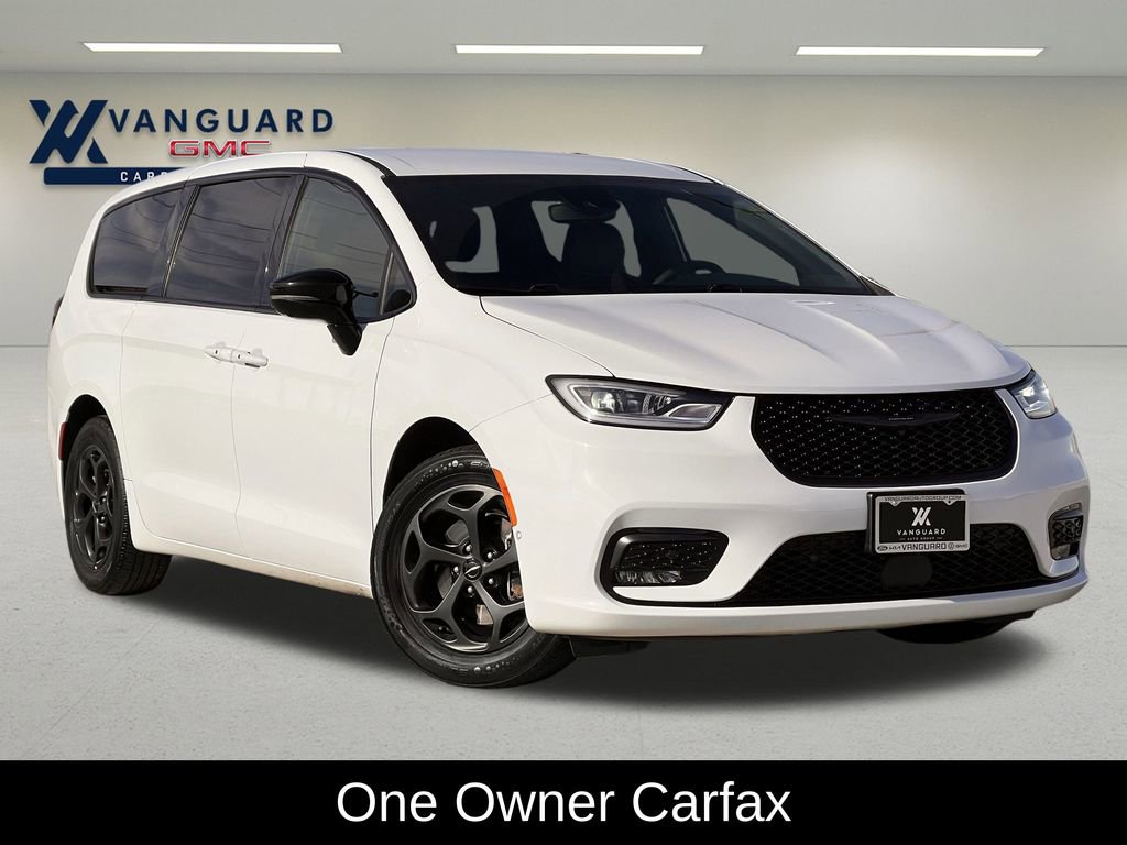 Used 2024 Chrysler Pacifica Select video 2