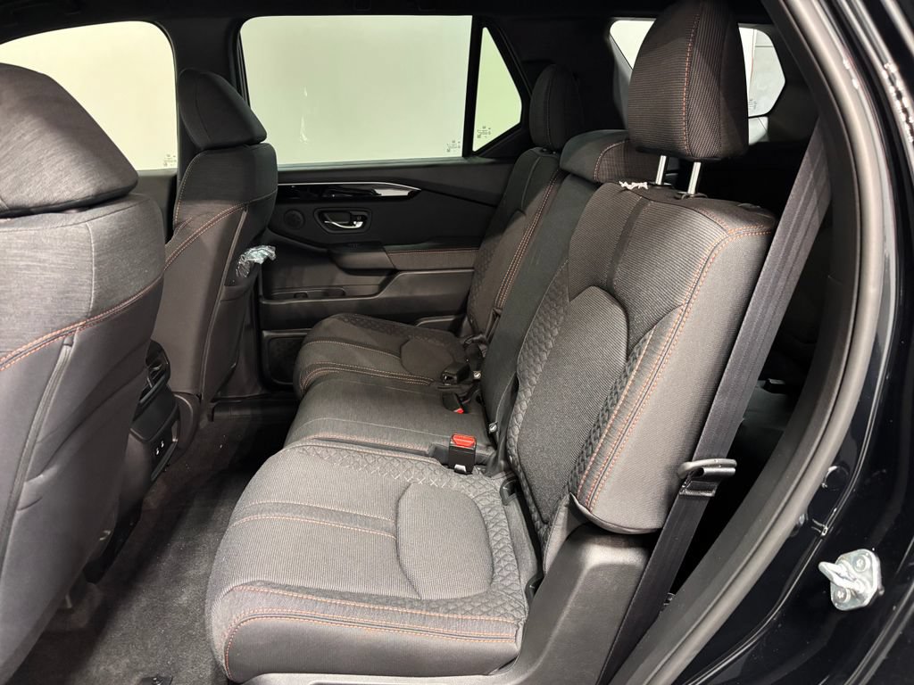 New 2026 Honda Pilot Sport image 17