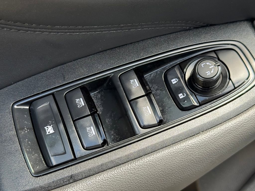 Used 2025 Subaru Outback Wilderness image 18