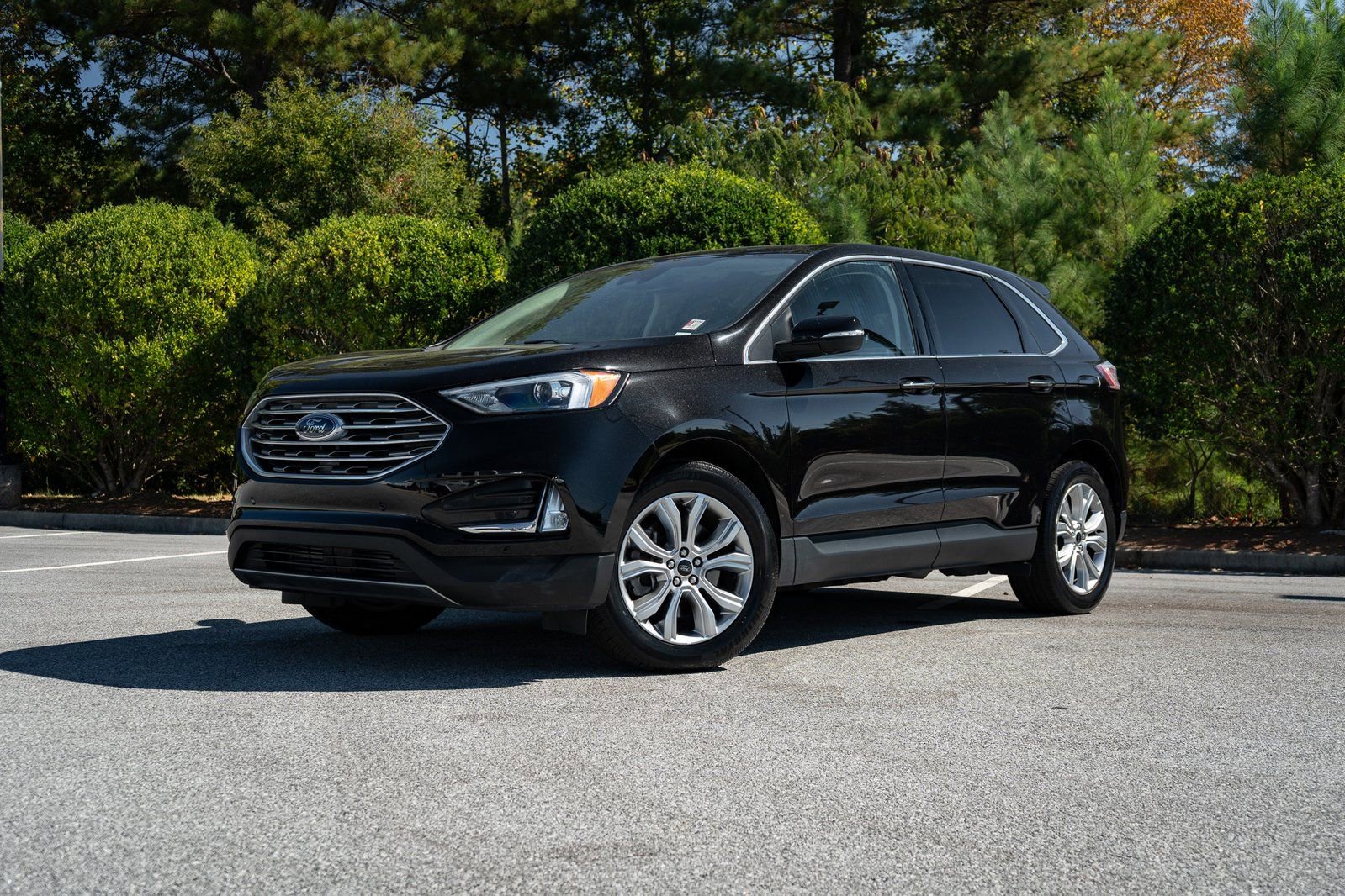Used 2024 Ford Edge Titanium AWD/4WD image 1