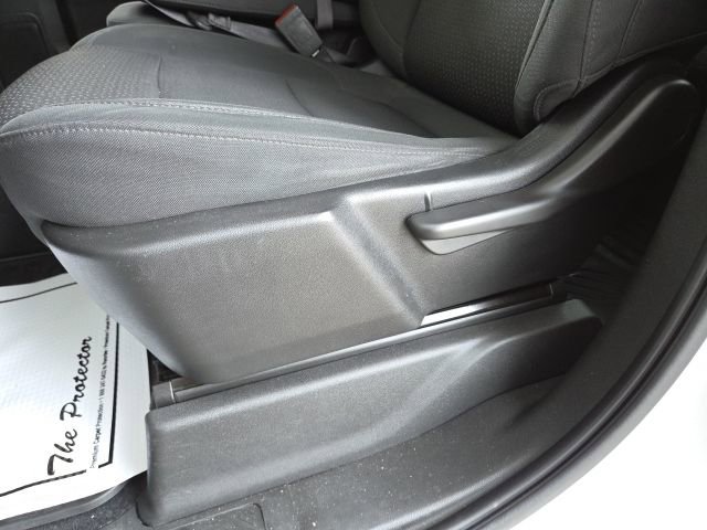 Used 2020 Chevrolet Silverado 1500 Custom w/ Custom Value Package image 40