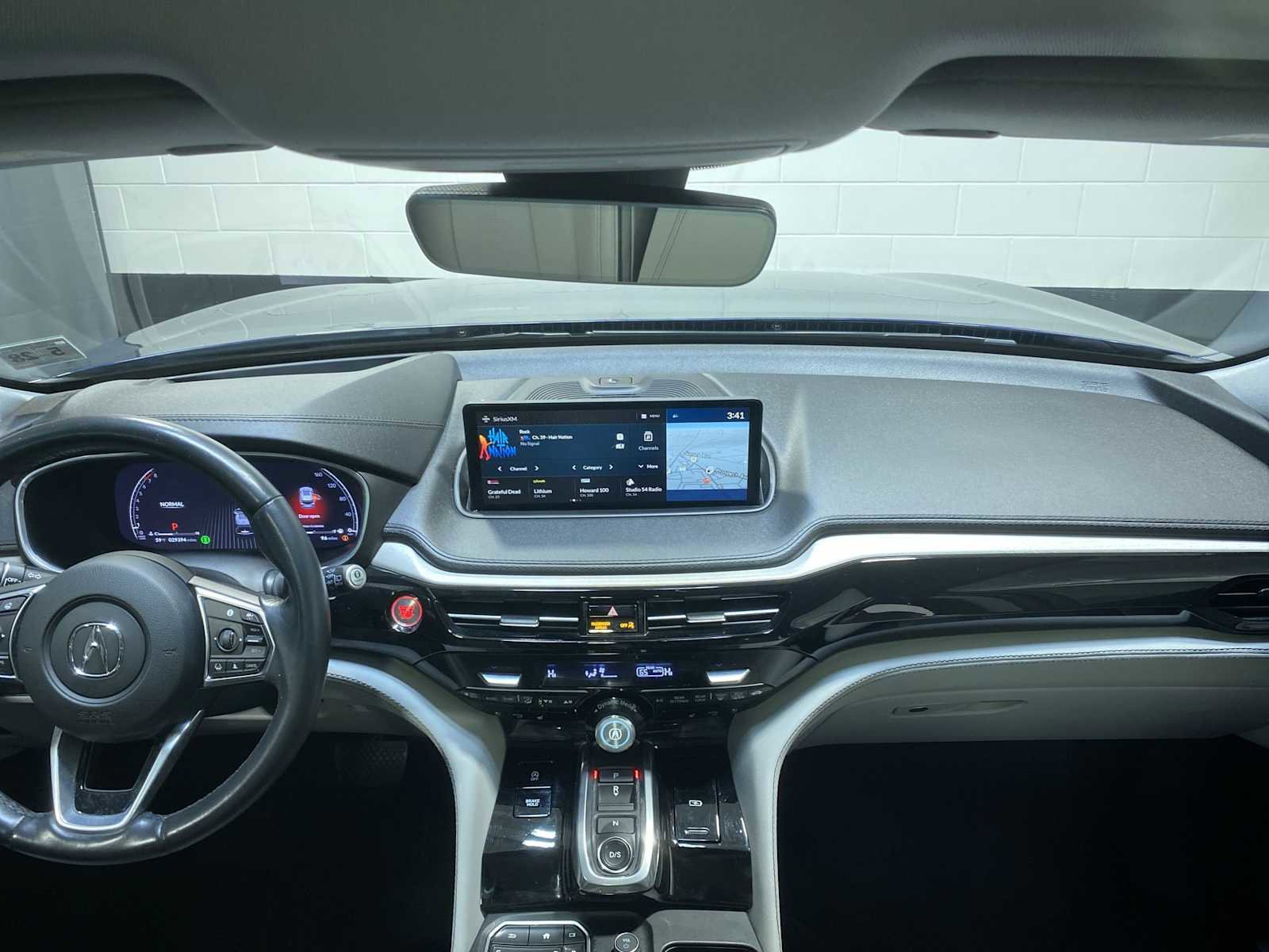 Certified 2023 Acura MDX SH-AWD w/ Advance Package image 10