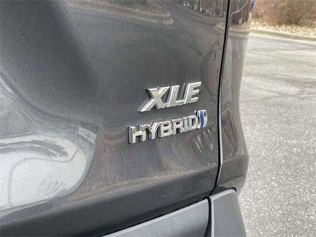 Used 2024 Toyota RAV4 XLE image 12