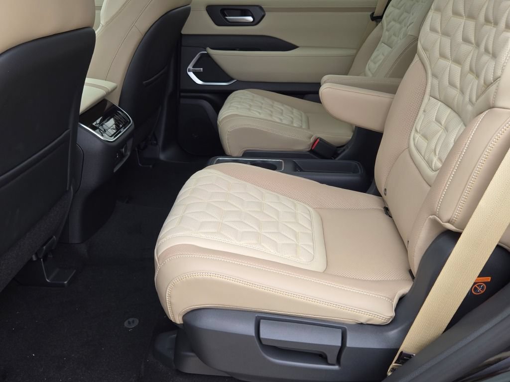 New 2026 Nissan Armada Platinum Reserve AWD/4WD image 23