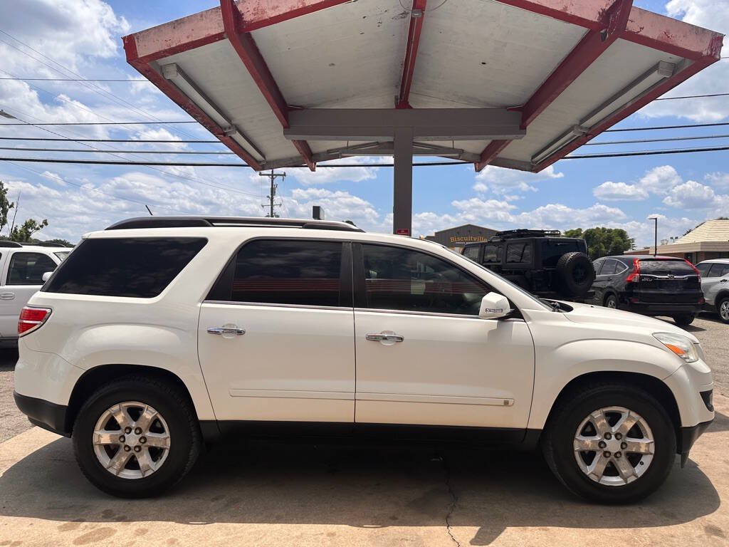 Used 2008 Saturn Outlook XR w/ Premium Trim Package FWD image 6