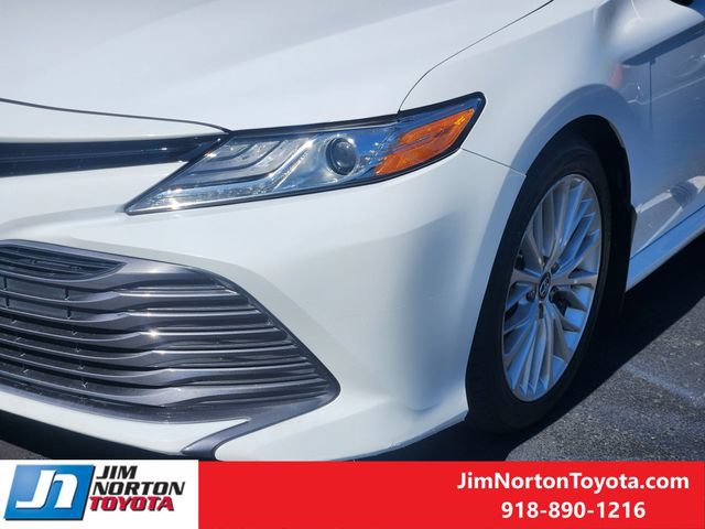 Used 2019 Toyota Camry XLE FWD image 11