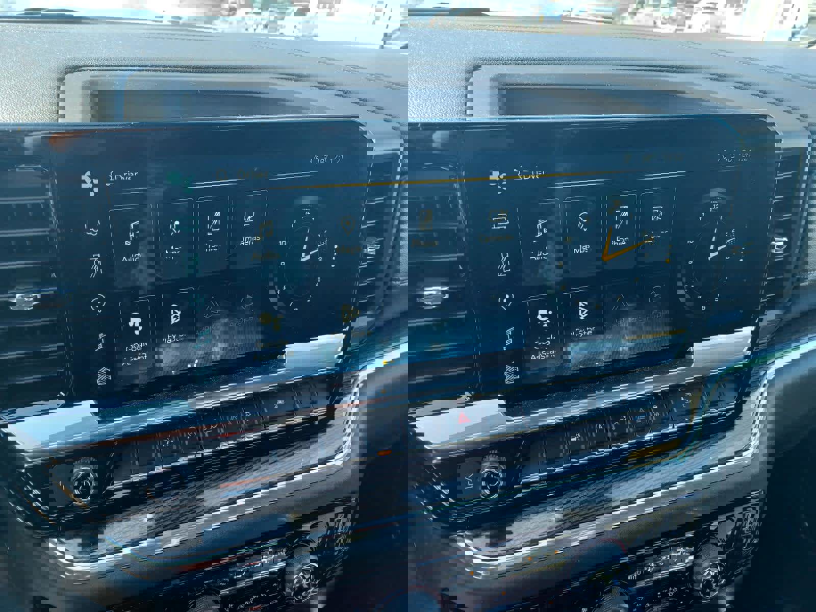 Used 2024 Chevrolet Silverado 1500 RST w/ Redline Edition image 11