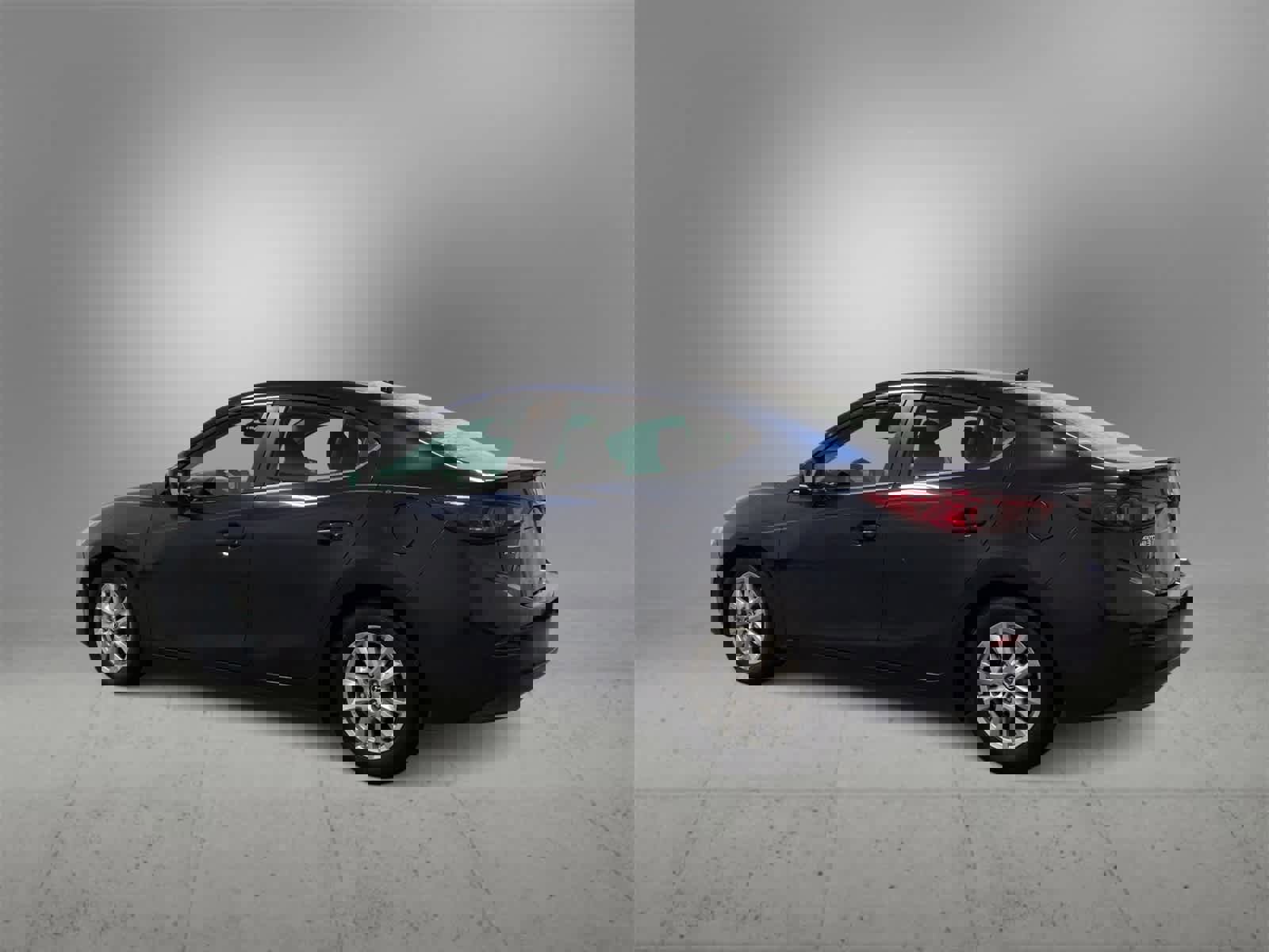 Used 2016 MAZDA MAZDA3 i Touring w/ Popular Equipment Package image 6