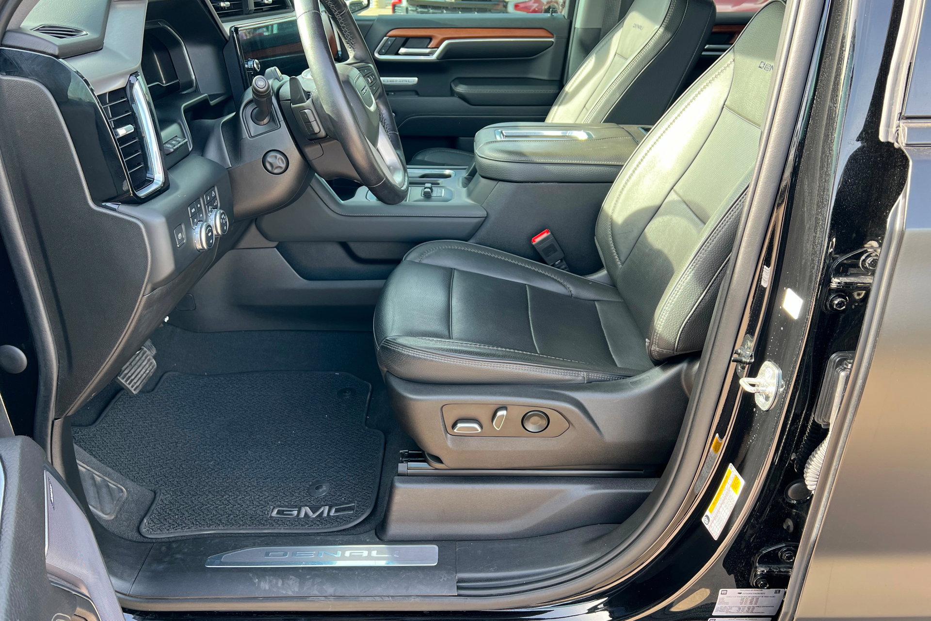 Used 2022 GMC Sierra 1500 Denali w/ Technology Package image 20