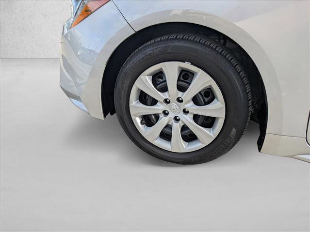 Certified 2023 Toyota Corolla LE image 22