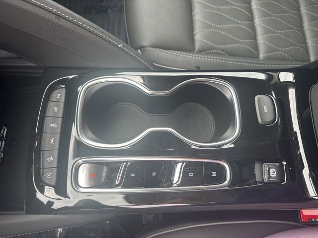 Used 2023 Buick Envision Avenir image 20