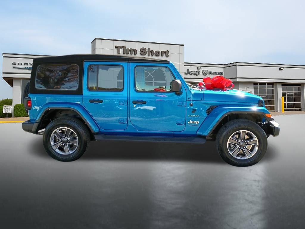 Used 2022 Jeep Wrangler Unlimited Sahara image 4