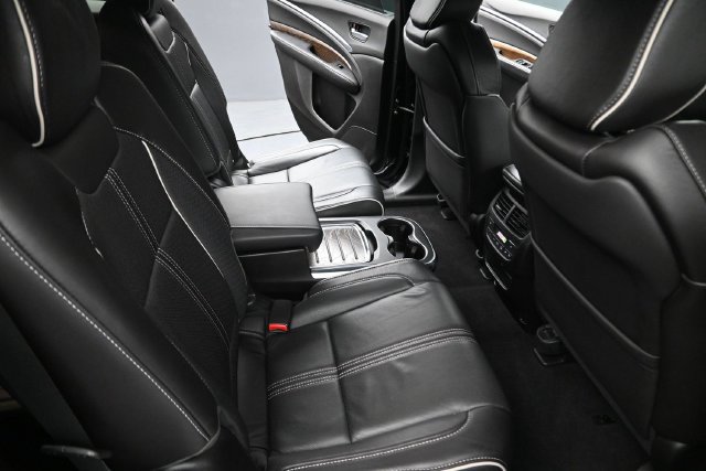 Used 2020 Acura MDX w/ Advance Package FWD image 18