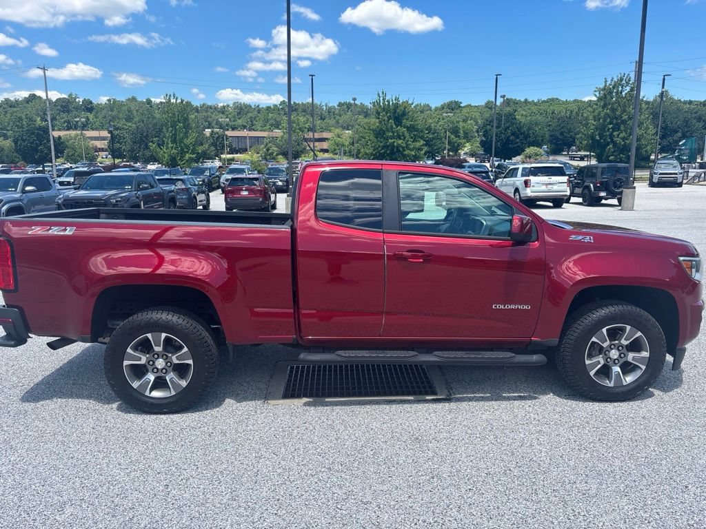 Used 2018 Chevrolet Colorado Z71 AWD/4WD image 2