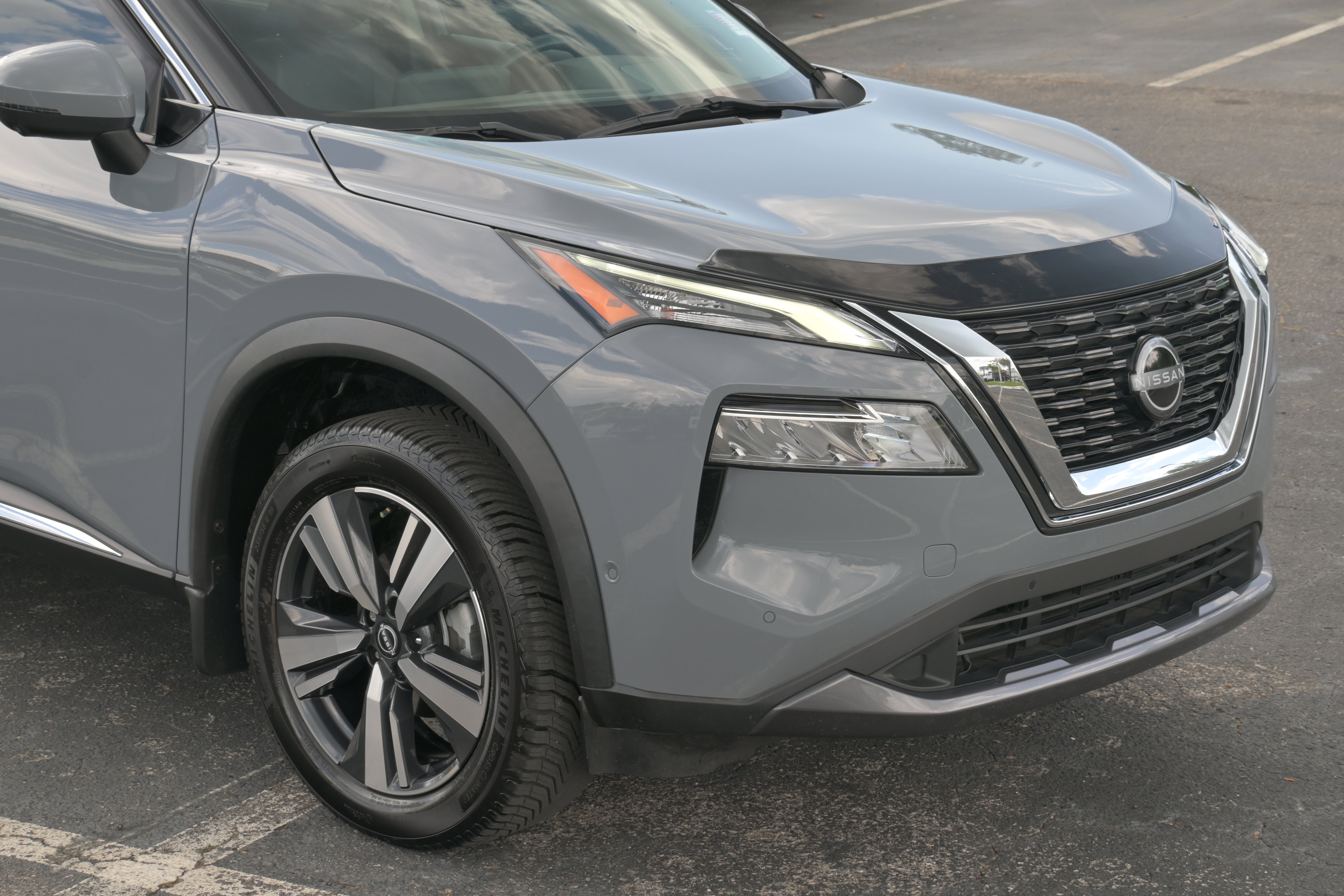 Used 2023 Nissan Rogue SL w/ SL Premium Package FWD image 32