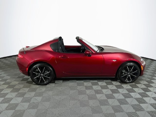 Used 2025 MAZDA MX-5 Miata RF Grand Touring RWD image 9