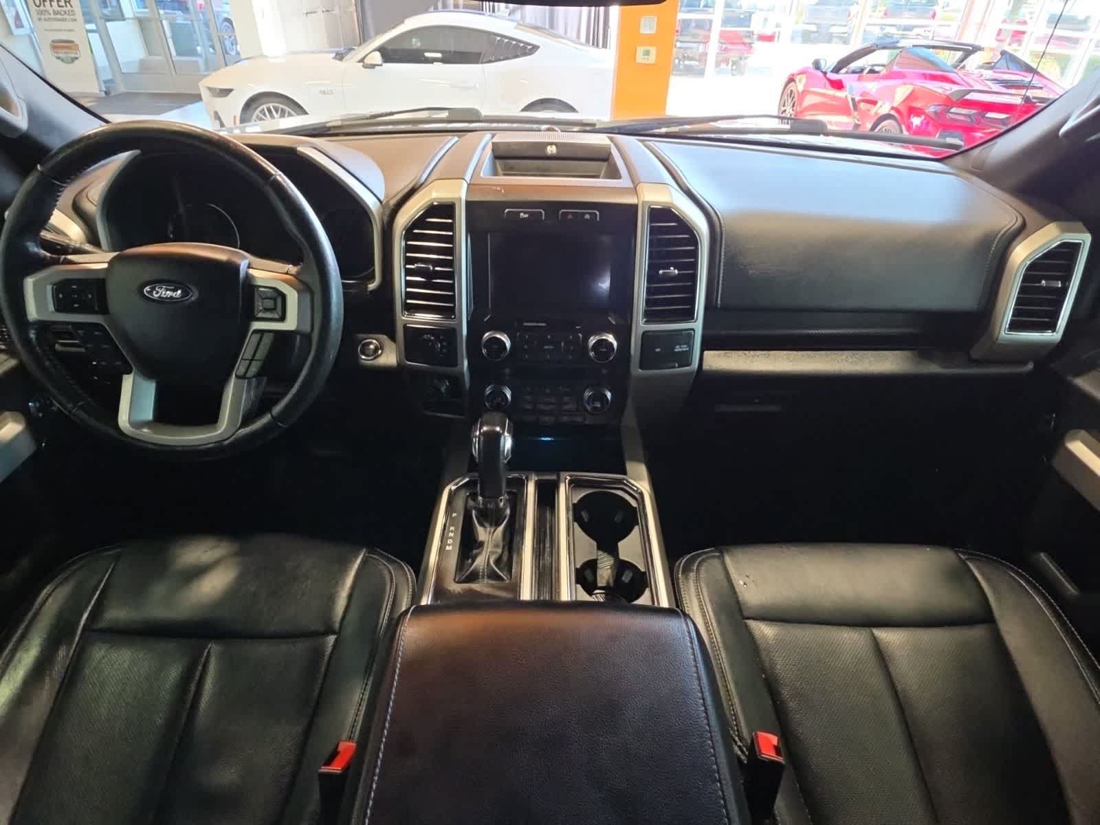 Used 2019 Ford F150 Lariat w/ Equipment Group 502A Luxury AWD/4WD image 33