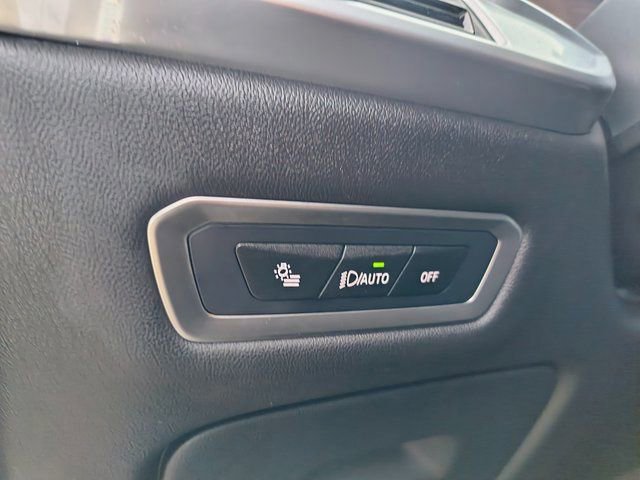 Used 2024 BMW X7 M60i w/ Executive Package image 22