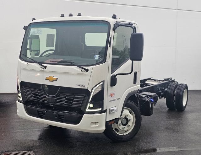 New 2025 Chevrolet Low Cab Forward 4500 XD RWD image 1