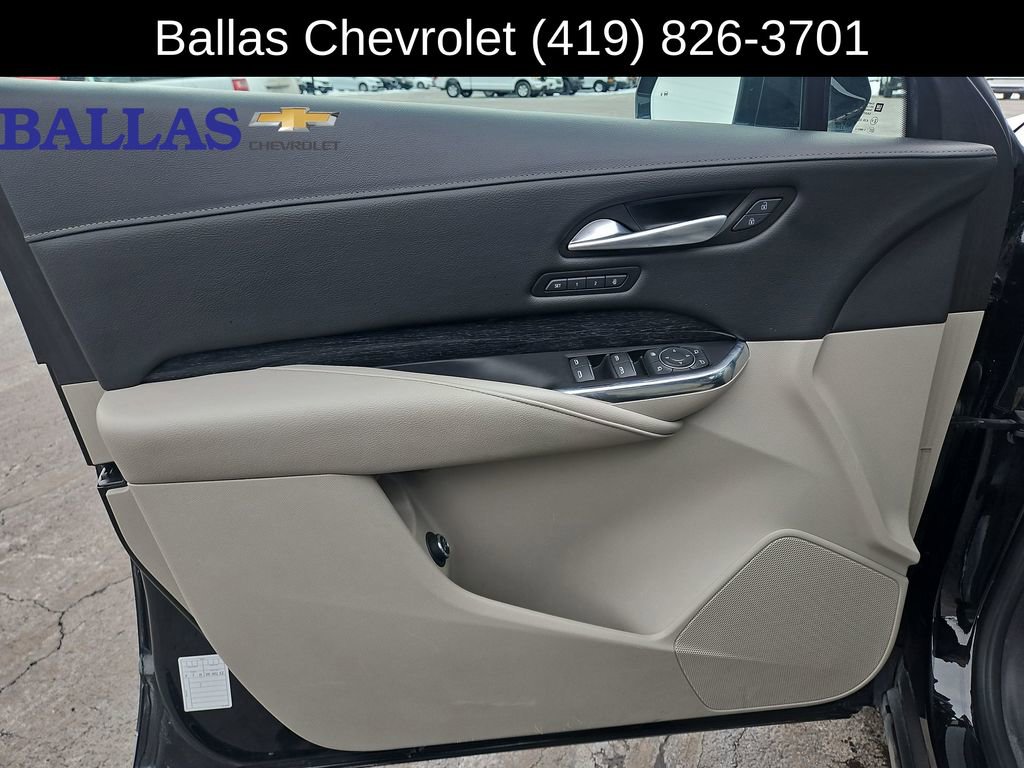 Certified 2023 Cadillac XT4 Premium Luxury AWD/4WD image 23