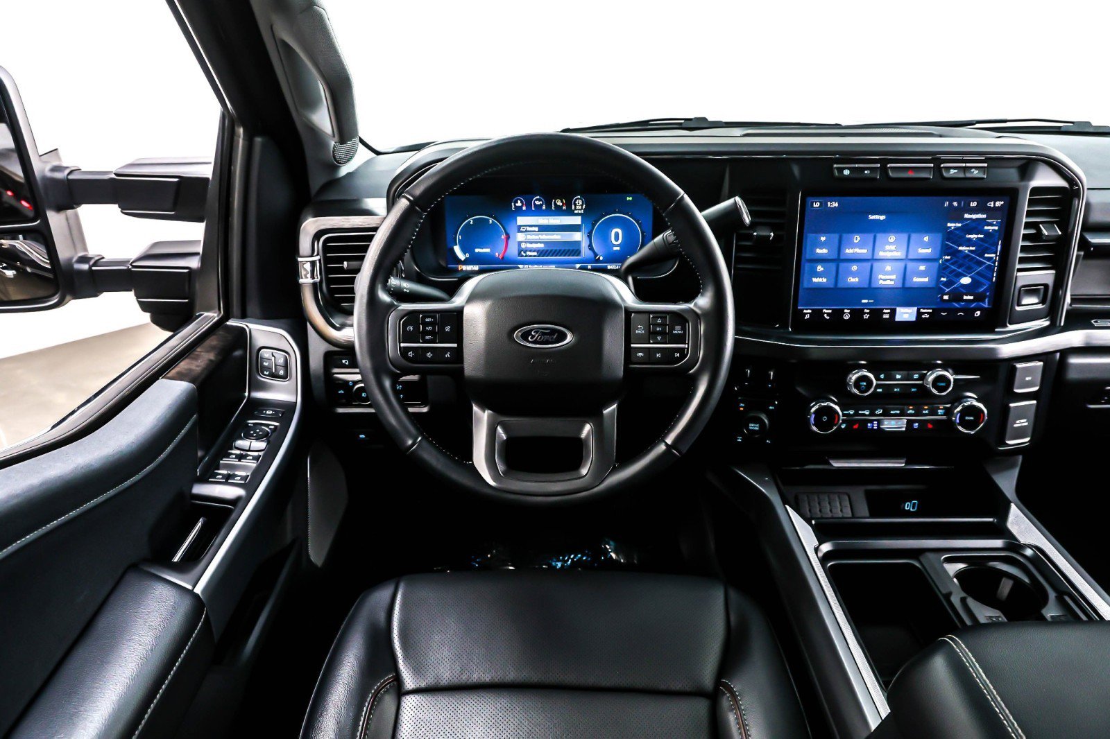 Used 2024 Ford F350 Lariat w/ Chrome Package image 5