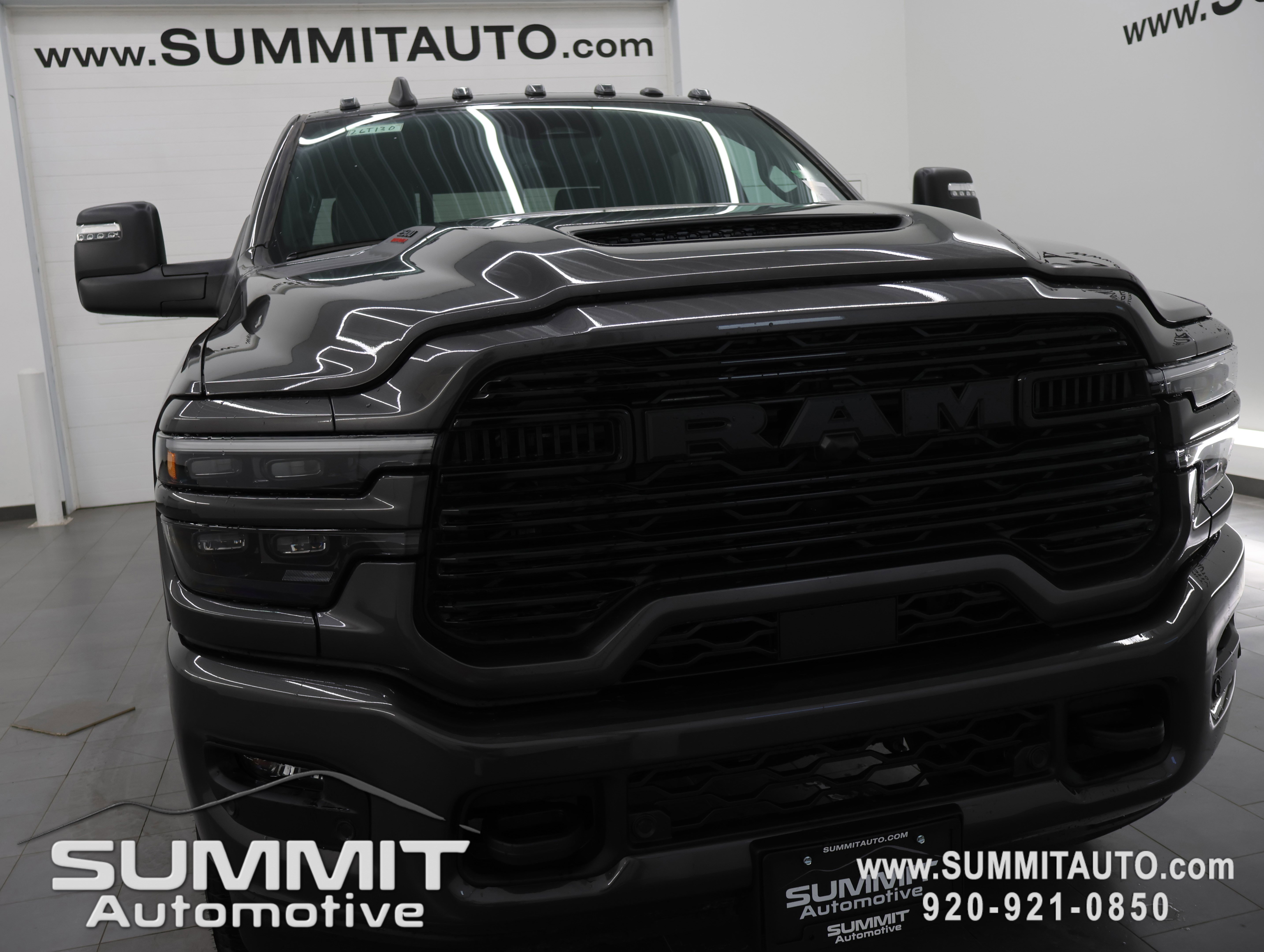 New 2026 RAM 2500 Laramie AWD/4WD image 20