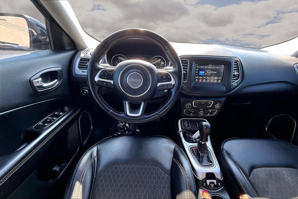 Used 2020 Jeep Compass Latitude FWD image 8