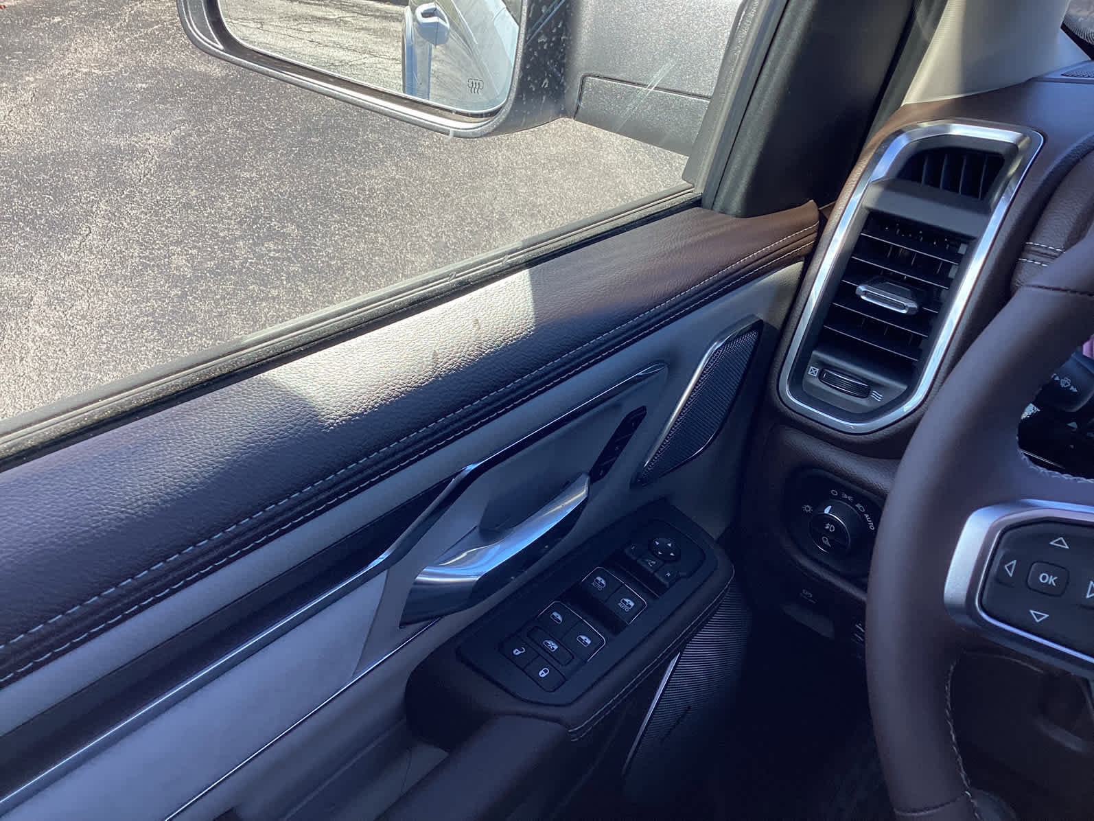 New 2026 RAM 1500 Laramie w/ Advanced Safety Group II image 29