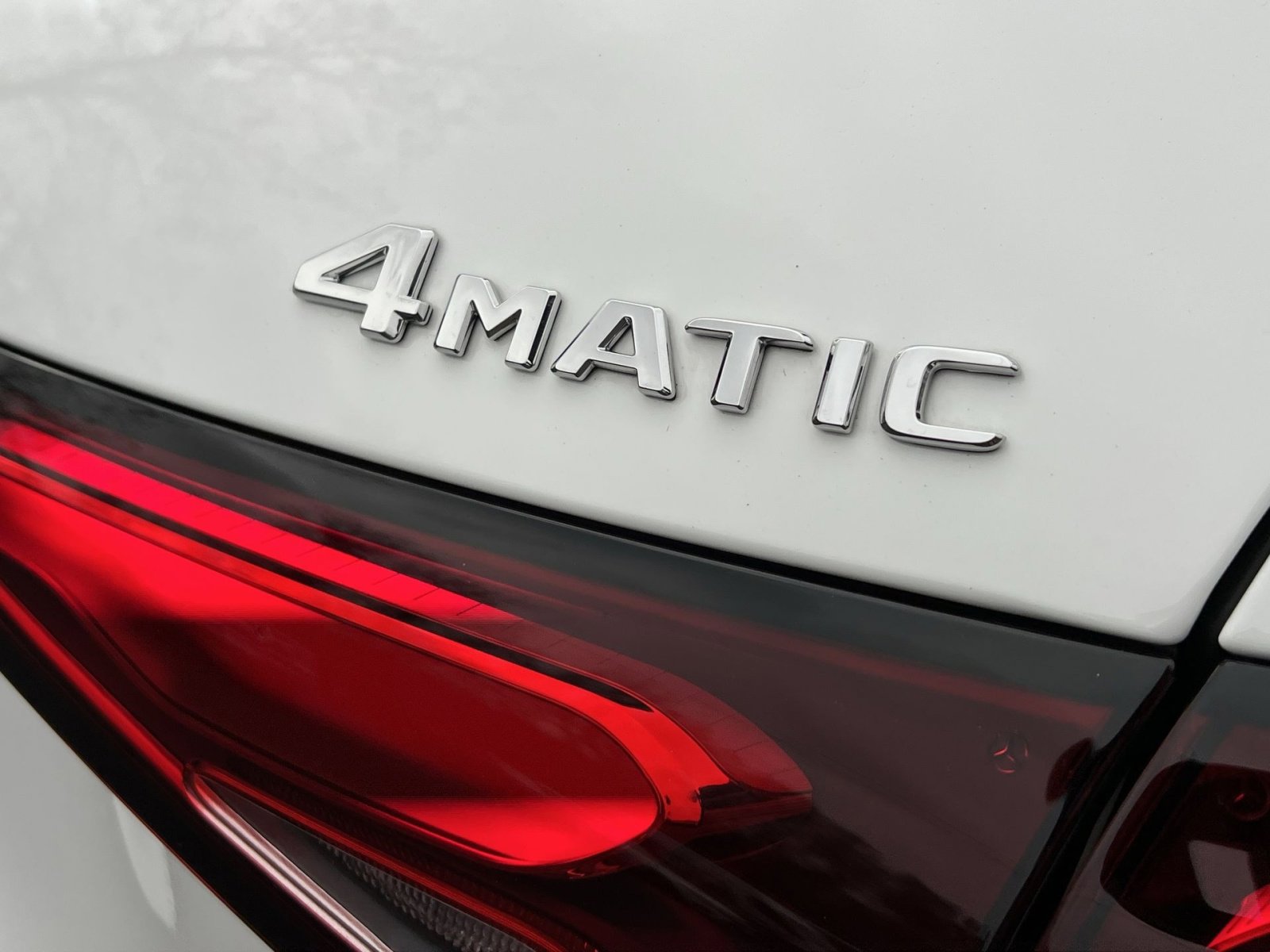 Certified 2025 Mercedes-Benz GLC 300 4MATIC image 28