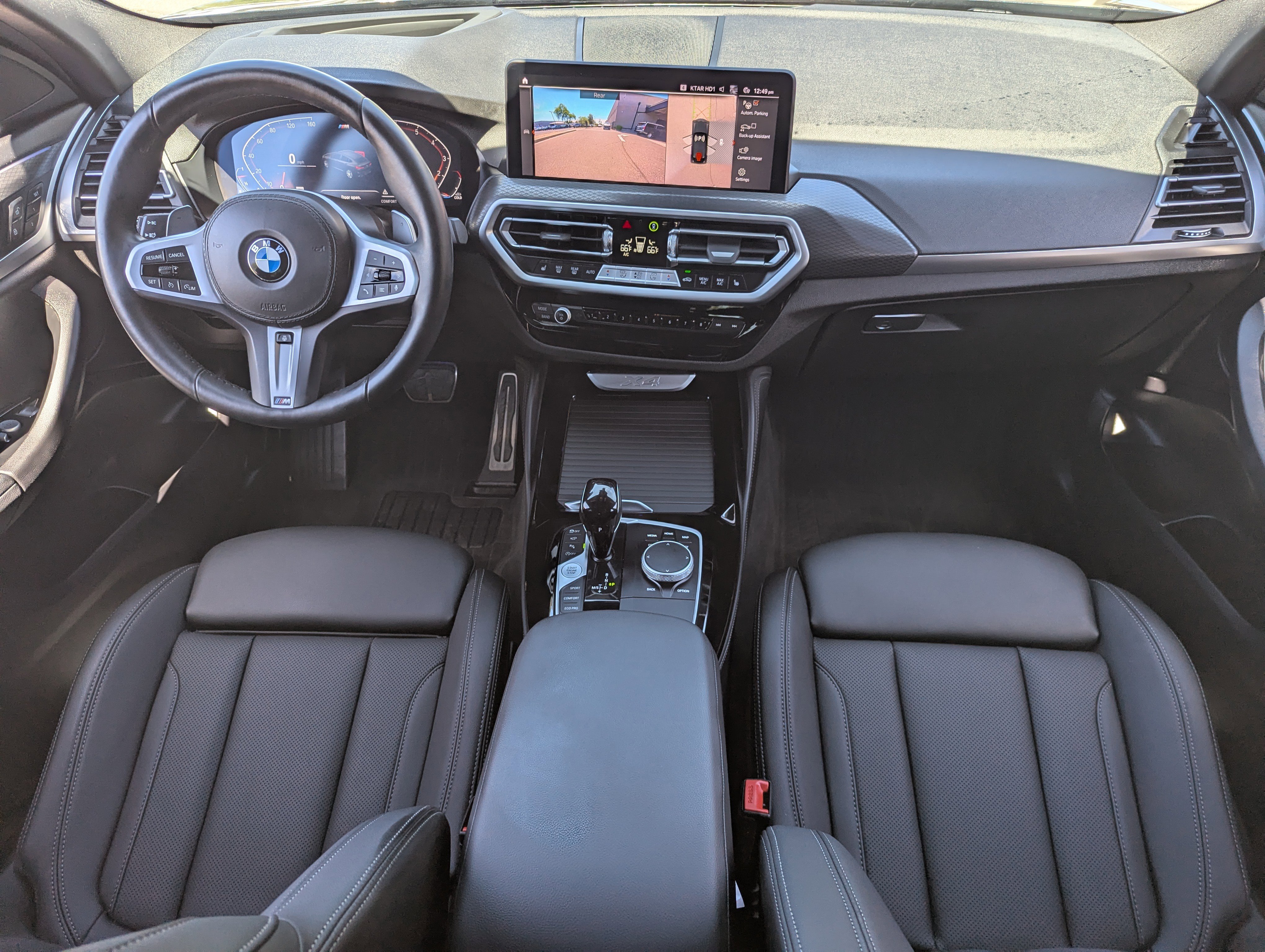 Used 2025 BMW X4 xDrive30i w/ Premium Package AWD/4WD image 12