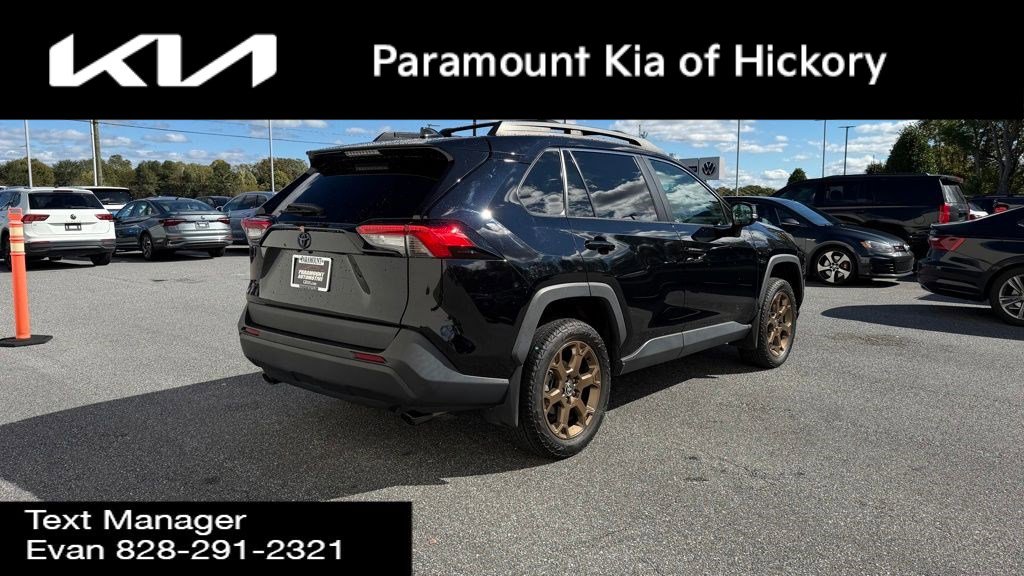 Used 2023 Toyota RAV4 AWD Hybrid image 21