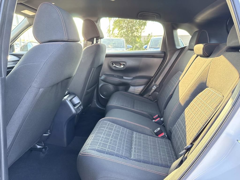 Used 2024 Honda HR-V Sport image 11