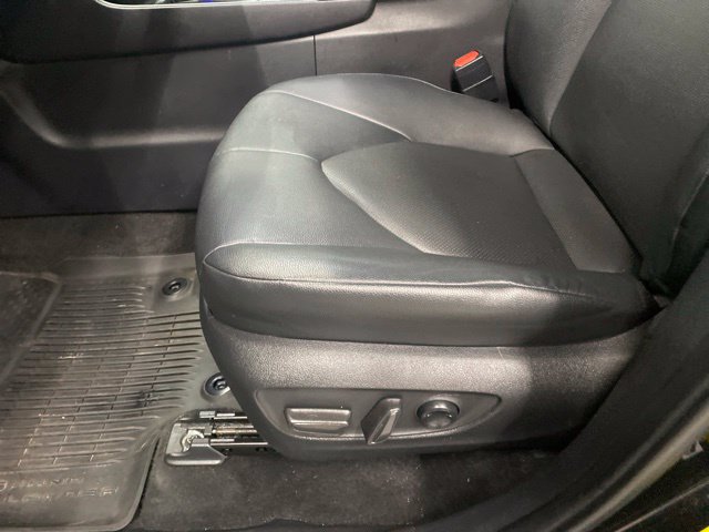 Used 2024 Toyota Grand Highlander AWD image 32
