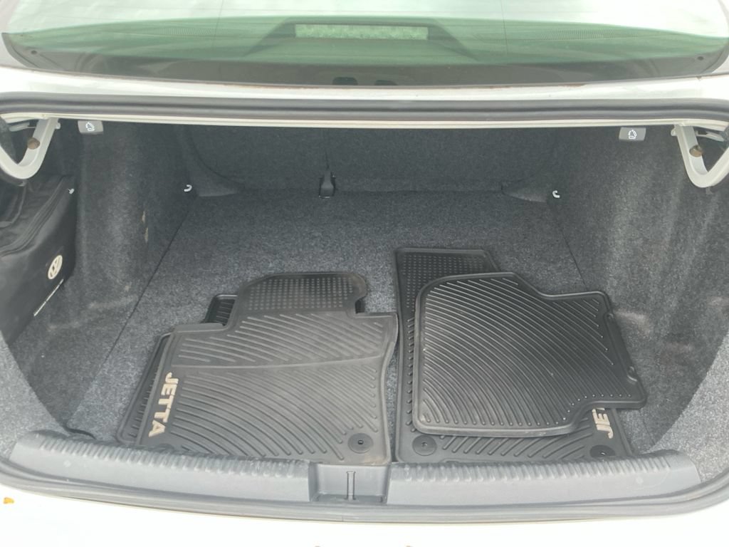 Used 2015 Volkswagen Jetta S FWD image 21