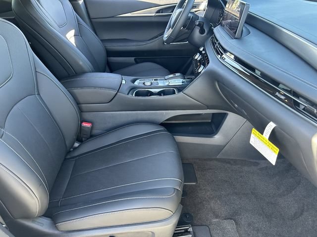 New 2027 INFINITI QX60 Luxe FWD image 12