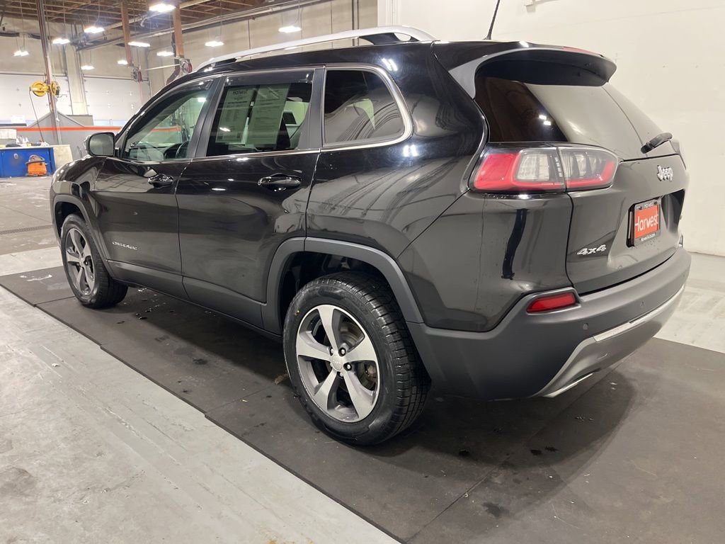 Used 2019 Jeep Cherokee Limited image 6
