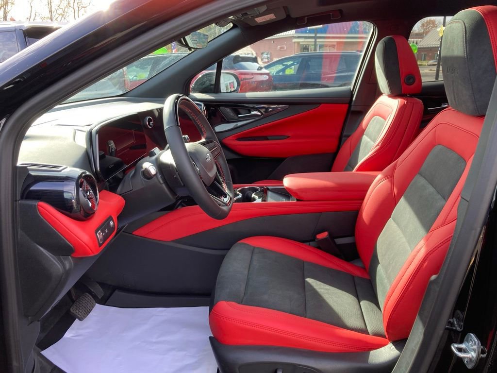 New 2026 Chevrolet Blazer EV RS w/ Super Cruise Package image 9