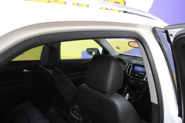 Used 2023 Chevrolet Equinox Premier AWD/4WD image 10