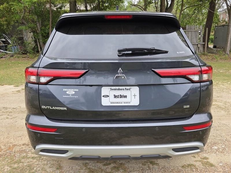 Used 2024 Mitsubishi Outlander Ralliart AWD/4WD image 12