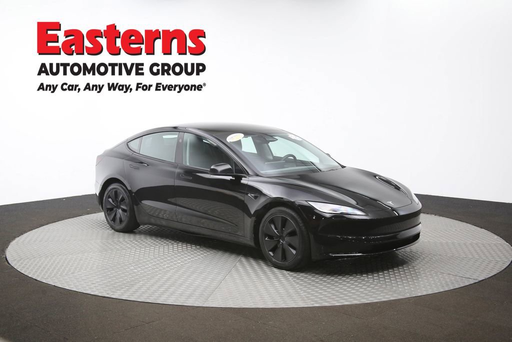Used 2024 Tesla Model 3 Standard Range image 45