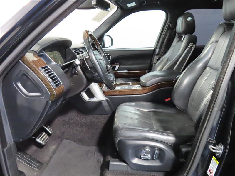 Used 2016 Land Rover Range Rover Supercharged image 17