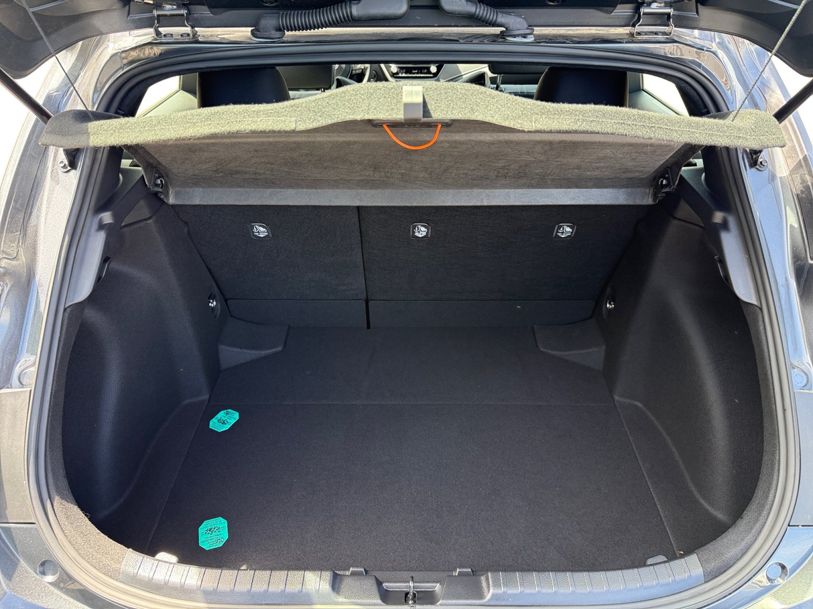 Used 2025 Toyota Corolla XSE FWD image 13